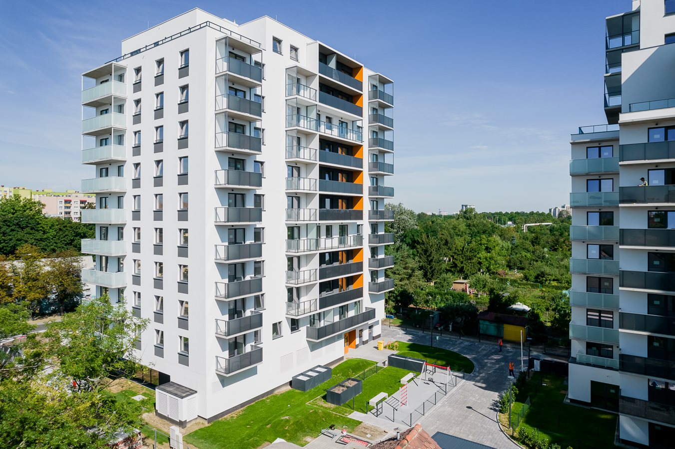 Chociebuska 11 - zdjęcie budynku